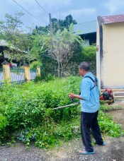 BUỔI LAO ĐỘNG TẠI ĐIỂM TRƯỜNG BẢN NÀ NGHÈ CỦA TRƯỜNG TIỂU HỌC HOÀNG VĂN NÔ CHUẨN BỊ SẴN SÀNG CHO NĂM HỌC MỚI 2025 - 2026